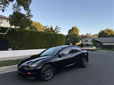 2023 Tesla Model 3   - Photo 2 - Studio City, CA 91604