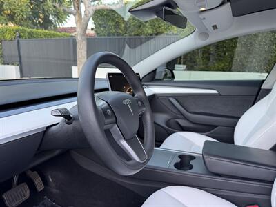 2023 Tesla Model 3   - Photo 23 - Studio City, CA 91604