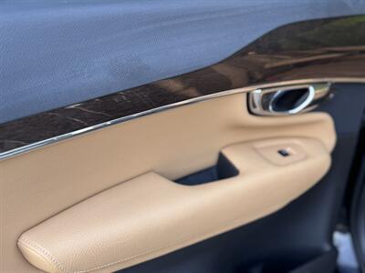 2016 Volvo XC90 T6 Momentum   - Photo 52 - Studio City, CA 91604