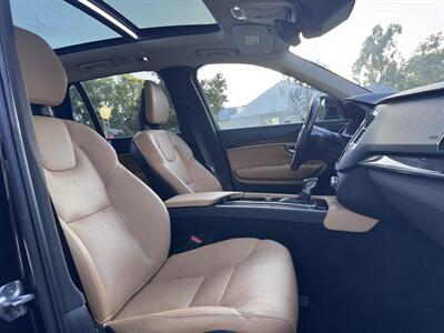 2016 Volvo XC90 T6 Momentum   - Photo 33 - Studio City, CA 91604