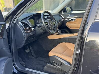 2016 Volvo XC90 T6 Momentum   - Photo 24 - Studio City, CA 91604