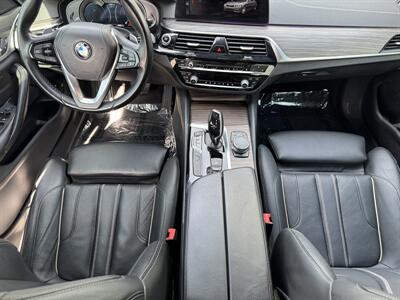 2018 BMW 530e iPerformance   - Photo 48 - Studio City, CA 91604
