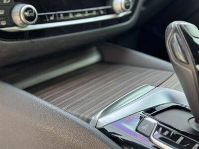 2018 BMW 530e iPerformance   - Photo 40 - Studio City, CA 91604