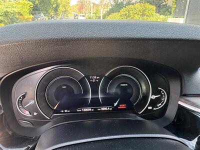 2018 BMW 530e iPerformance   - Photo 38 - Studio City, CA 91604