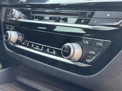 2018 BMW 530e iPerformance   - Photo 68 - Studio City, CA 91604