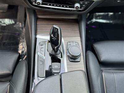 2018 BMW 530e iPerformance   - Photo 56 - Studio City, CA 91604