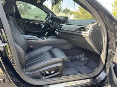 2018 BMW 530e iPerformance   - Photo 61 - Studio City, CA 91604