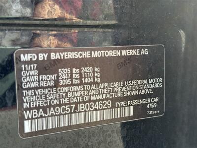 2018 BMW 530e iPerformance   - Photo 71 - Studio City, CA 91604