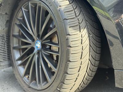 2018 BMW 530e iPerformance   - Photo 74 - Studio City, CA 91604