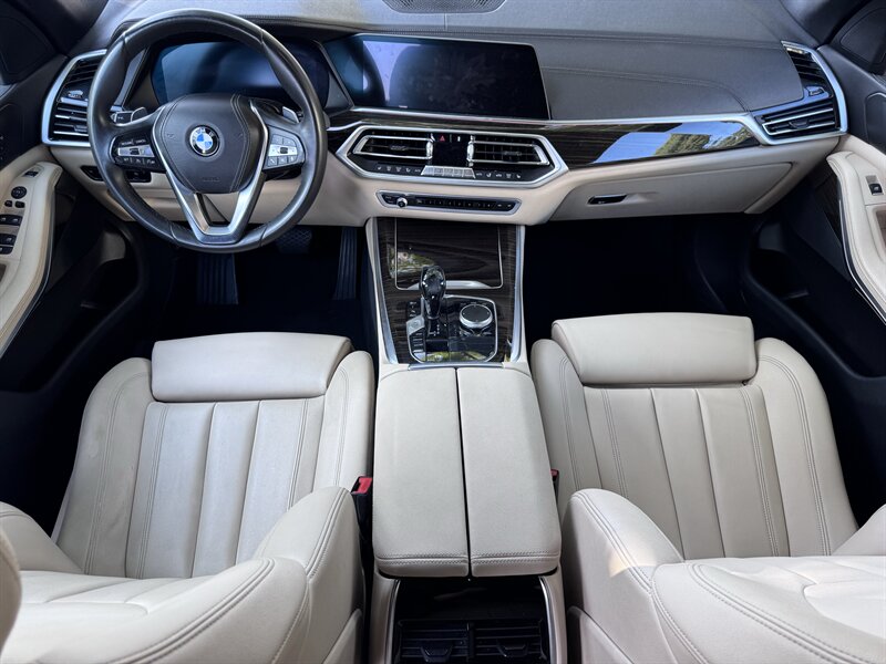2020 BMW X5 40i - Photo 15