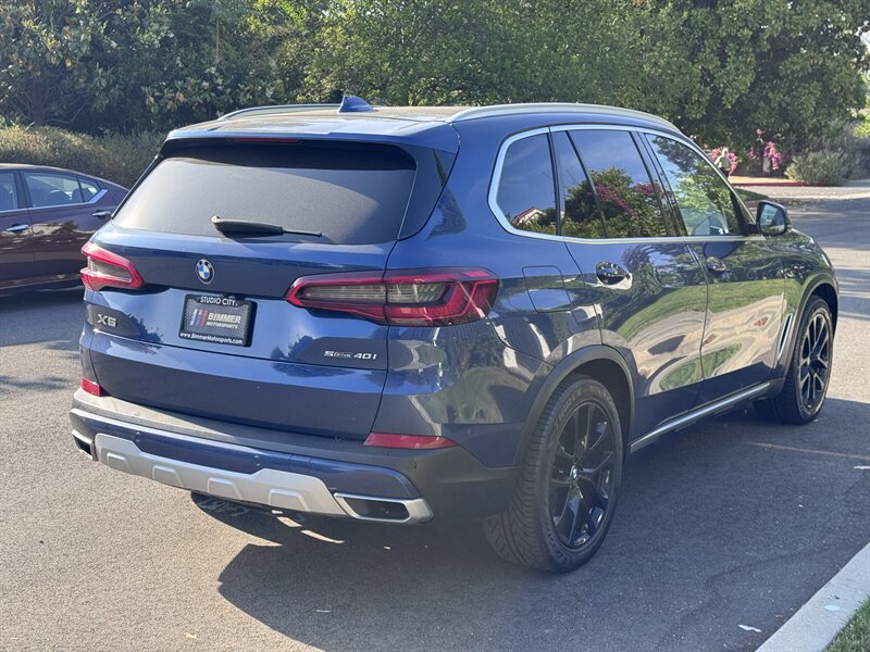 2020 BMW X5 40i - Photo 11