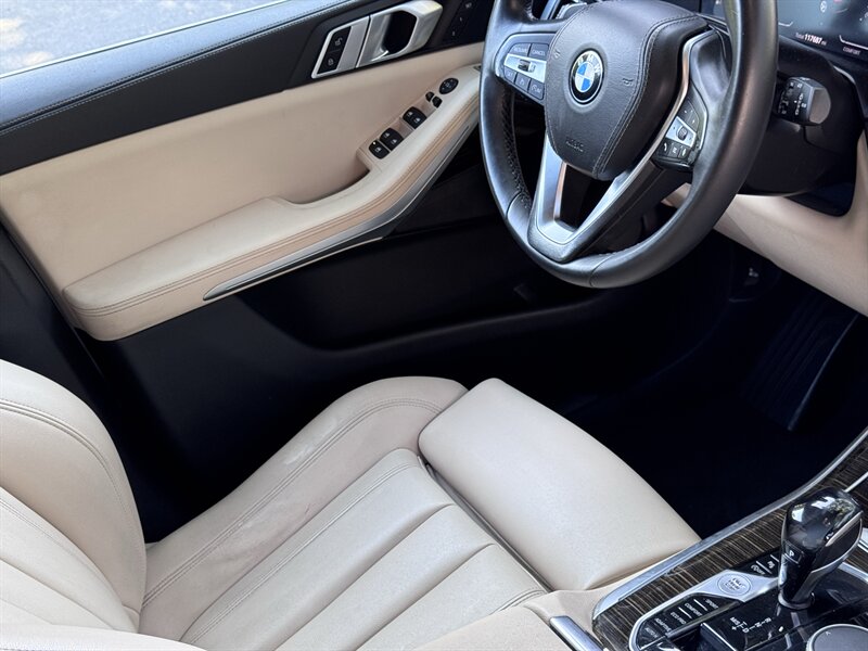 2020 BMW X5 40i - Photo 32