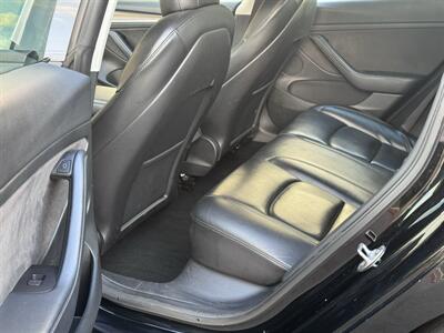 2022 Tesla Model 3 - Photo 21 - Studio City, CA 91604