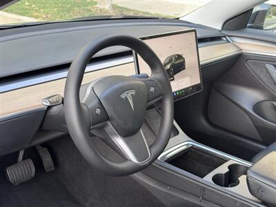 2022 Tesla Model 3 - Photo 16 - Studio City, CA 91604