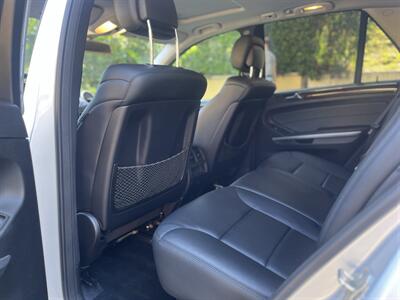 2010 Mercedes-Benz ML 350   - Photo 35 - Studio City, CA 91604