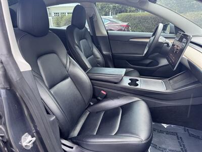 2022 Tesla Model 3   - Photo 21 - Studio City, CA 91604