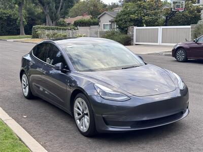 2022 Tesla Model 3   - Photo 14 - Studio City, CA 91604
