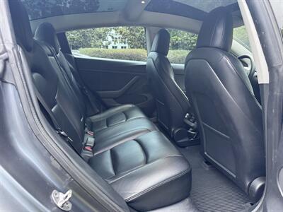 2022 Tesla Model 3   - Photo 24 - Studio City, CA 91604