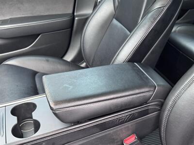 2022 Tesla Model 3   - Photo 26 - Studio City, CA 91604