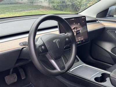 2022 Tesla Model 3   - Photo 29 - Studio City, CA 91604