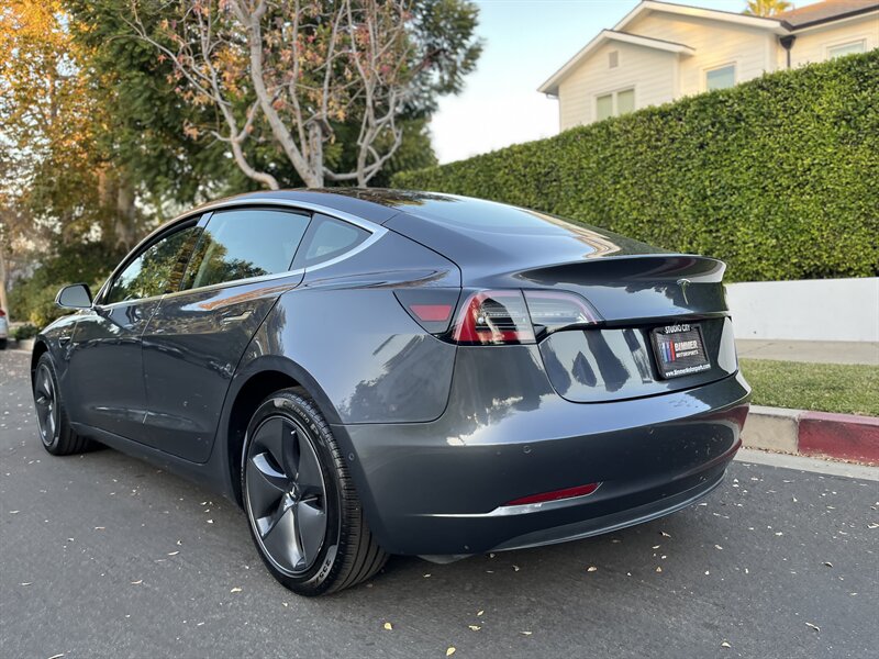 2020 Tesla Model 3 Base photo 10