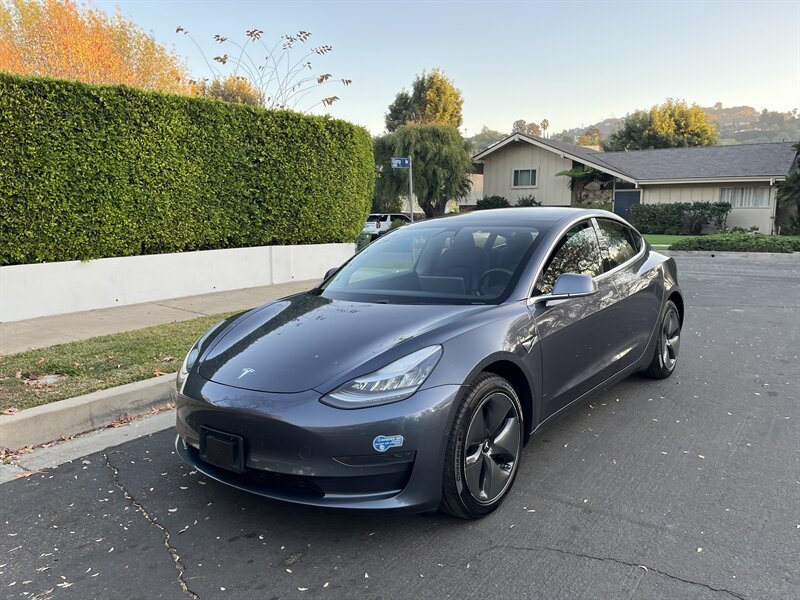 2020 Tesla Model 3 Base photo 3