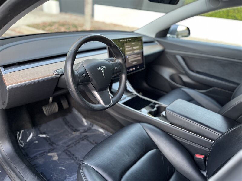 2020 Tesla Model 3 Base photo 26