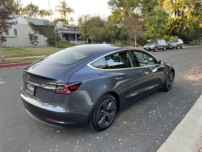 2020 Tesla Model 3 Base photo 16