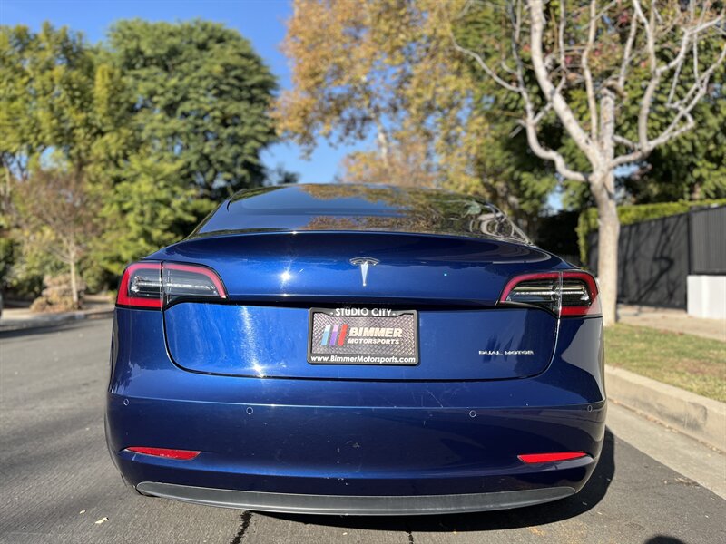 2022 Tesla Model 3 Long Range photo 12