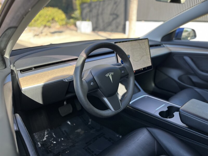 2022 Tesla Model 3 Long Range photo 20