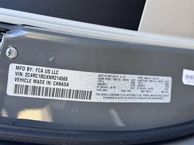2022 Chrysler Pacifica Touring L - Photo 48 - Studio City, CA 91604