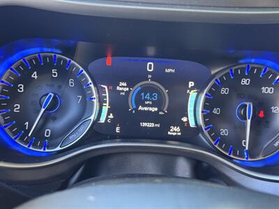 2022 Chrysler Pacifica Touring L - Photo 41 - Studio City, CA 91604