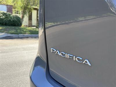 2022 Chrysler Pacifica Touring L - Photo 49 - Studio City, CA 91604