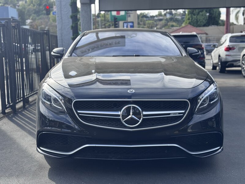 2017 Mercedes-Benz AMG S 63  