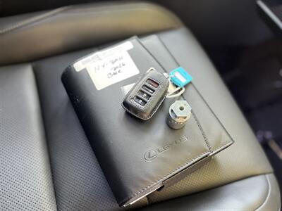 2016 Lexus NX 300h   - Photo 53 - Studio City, CA 91604