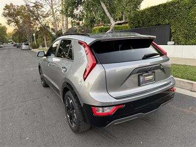 2023 Kia Niro EV Wind   - Photo 11 - Studio City, CA 91604