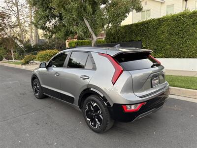 2023 Kia Niro EV Wind   - Photo 10 - Studio City, CA 91604