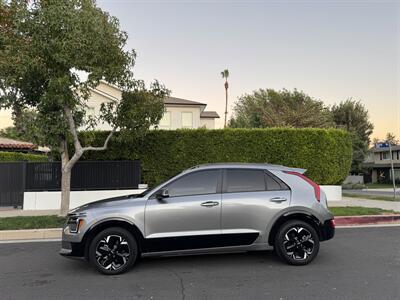 2023 Kia Niro EV Wind   - Photo 8 - Studio City, CA 91604