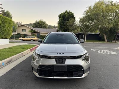 2023 Kia Niro EV Wind   - Photo 5 - Studio City, CA 91604