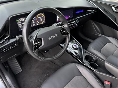 2023 Kia Niro EV Wind   - Photo 27 - Studio City, CA 91604