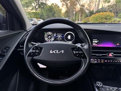 2023 Kia Niro EV Wind   - Photo 38 - Studio City, CA 91604