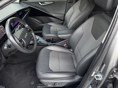 2023 Kia Niro EV Wind   - Photo 25 - Studio City, CA 91604