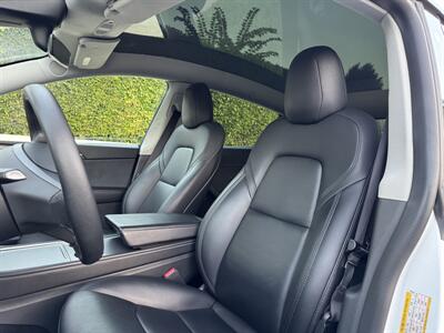 2022 Tesla Model Y Long Range   - Photo 25 - Studio City, CA 91604