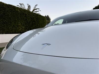 2022 Tesla Model Y Long Range   - Photo 19 - Studio City, CA 91604