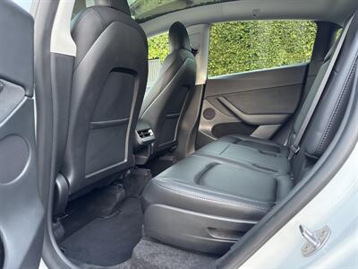 2022 Tesla Model Y Long Range   - Photo 30 - Studio City, CA 91604