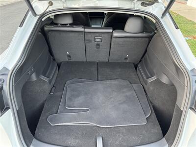 2022 Tesla Model Y Long Range   - Photo 38 - Studio City, CA 91604