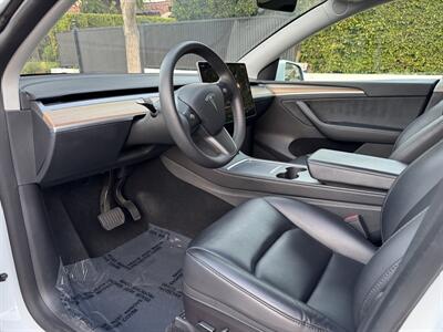 2022 Tesla Model Y Long Range   - Photo 24 - Studio City, CA 91604