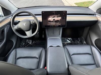 2022 Tesla Model Y Long Range   - Photo 32 - Studio City, CA 91604