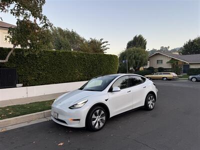 2022 Tesla Model Y Long Range   - Photo 2 - Studio City, CA 91604