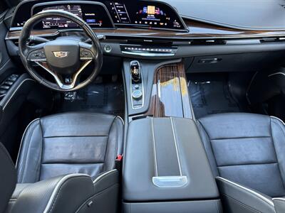 2022 Cadillac Escalade ESV Premium Luxury - Photo 41 - Studio City, CA 91604